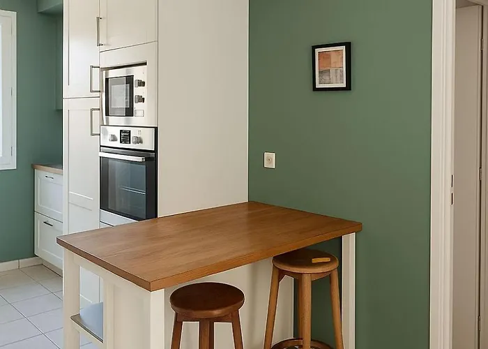 Spacieux De 92m2 Apartament *